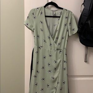 Long floral wrap dress in US 4